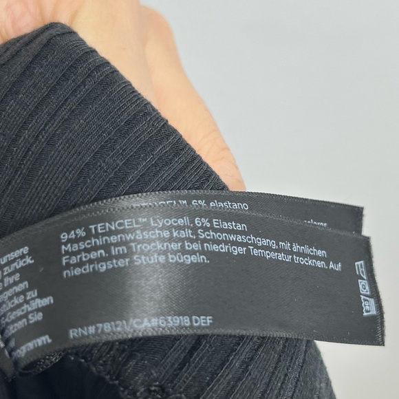 Eileen Fisher Women's Tencel Blend Textured Rib Wide Leg Crop Pant Black Large - Picture 7 of 7